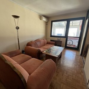 Odličan stan u blizini reke