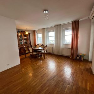 Odličan stan u naselju Olimp